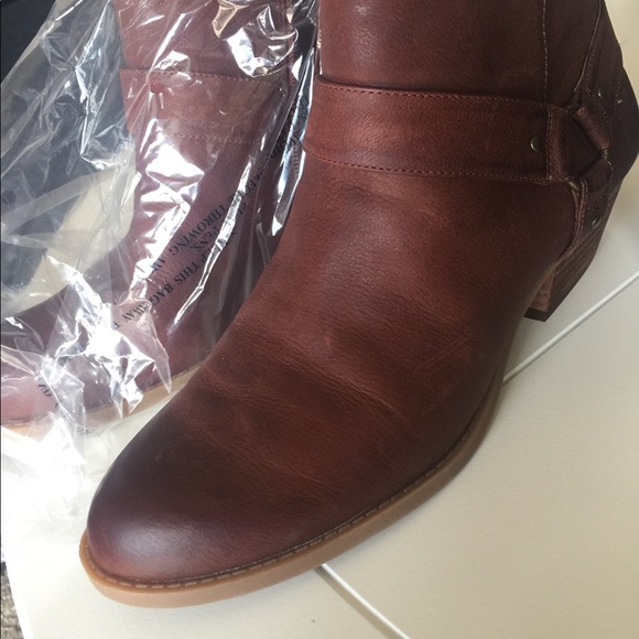 New boots! - Picture 3 of 3